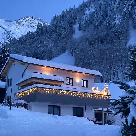 Appartamento Haus Bazigg Klosterle am Arlberg Esterno foto