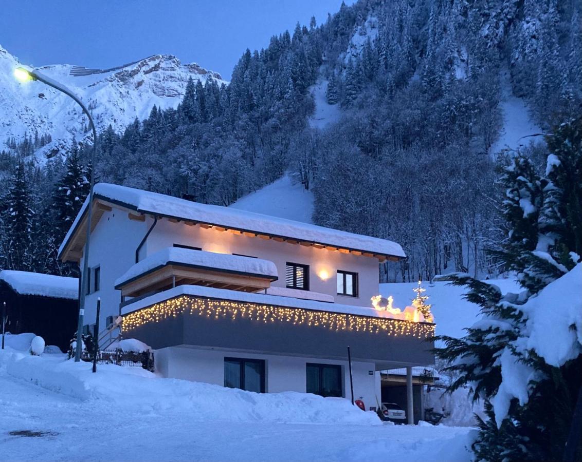 Appartamento Haus Bazigg Klosterle am Arlberg Esterno foto